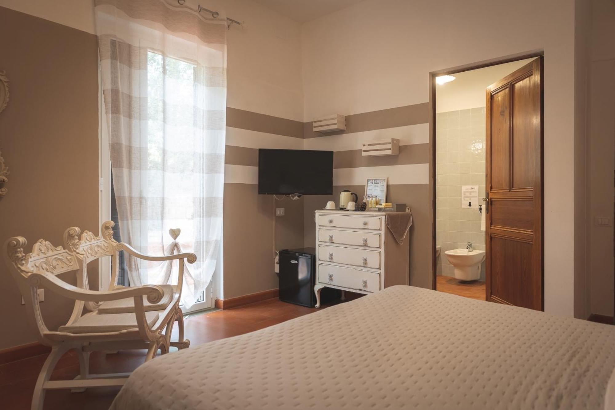 Podere San Filippo B&B-Apartment-Pet Friendly-Rent Bike And Bike Friendly Bibbona Kültér fotó